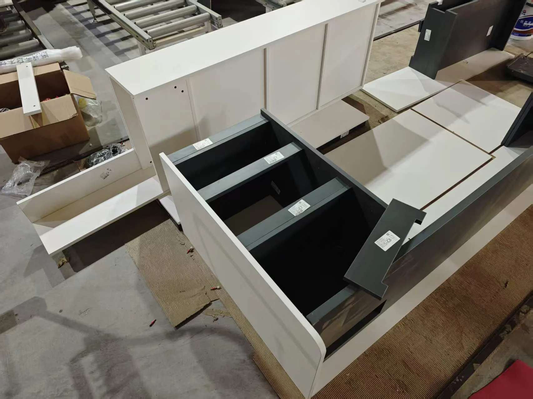 Cabinet assembly at NUOSEN